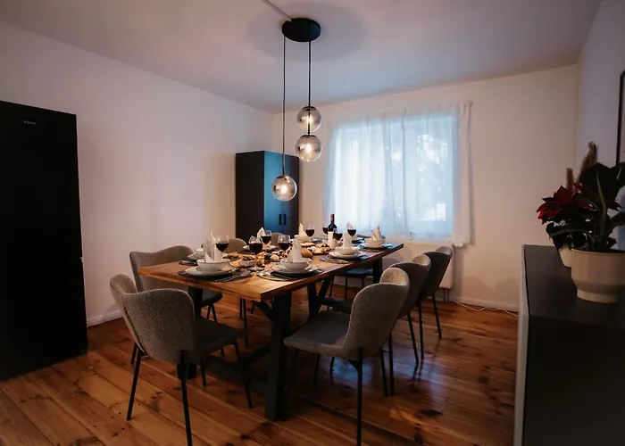 Luxus Am Bauhausmuseum Dessau-Rosslau